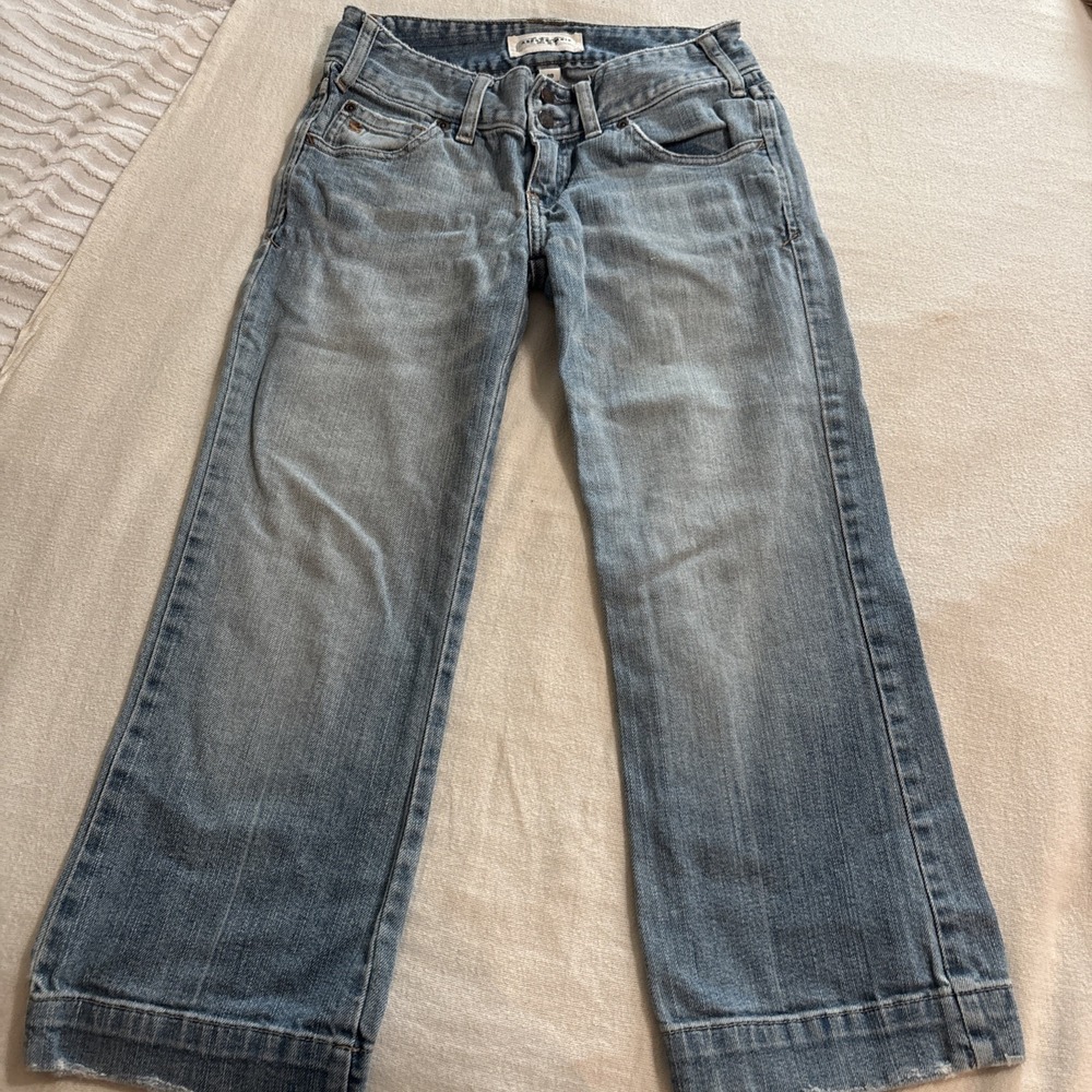 Vintage Abercrombie and Fitch Jean Capris Low Rise Light washed Y2K Size 00
